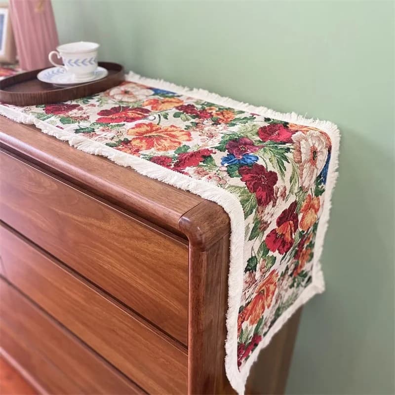 Country Style Bordløber Bomuldsblanding Blomstermotiv